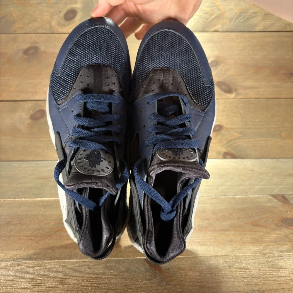 Nike Air Huarache Mens size 10.5 shoes Navy Leather Mesh Running sneakers